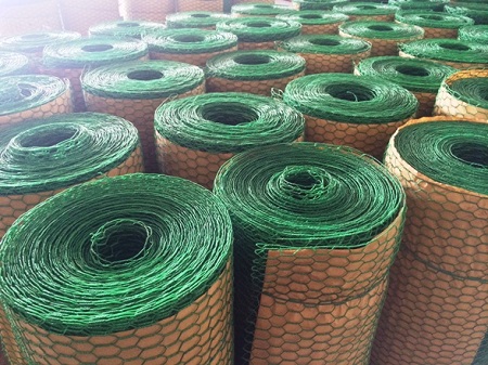 Lưới mắt cáo bọc nhựa tại Trung Quốc trượt giá kỷ lục